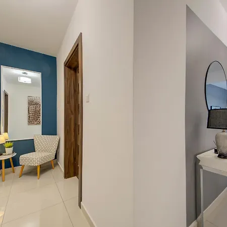 Homey & Modern 2br In An Amazing Location By 360 Estates * Is-Swieqi