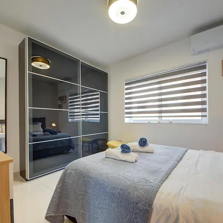 Homey & Modern 2br In An Amazing Location By 360 Estates * Is-Swieqi