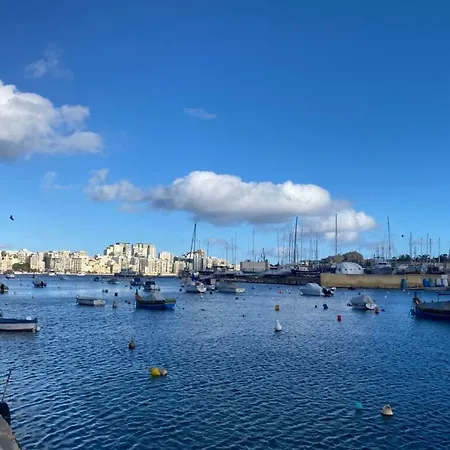 Апартаменты Homey & Modern 2br In An Amazing Location By 360 Estates