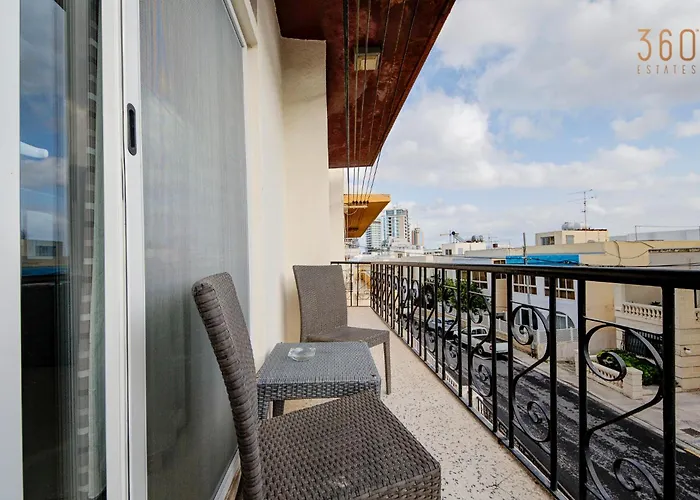 Homey & Modern 2br In An Amazing Location By 360 Estates 아파트 *