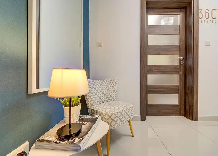 Homey & Modern 2br In An Amazing Location By 360 Estates